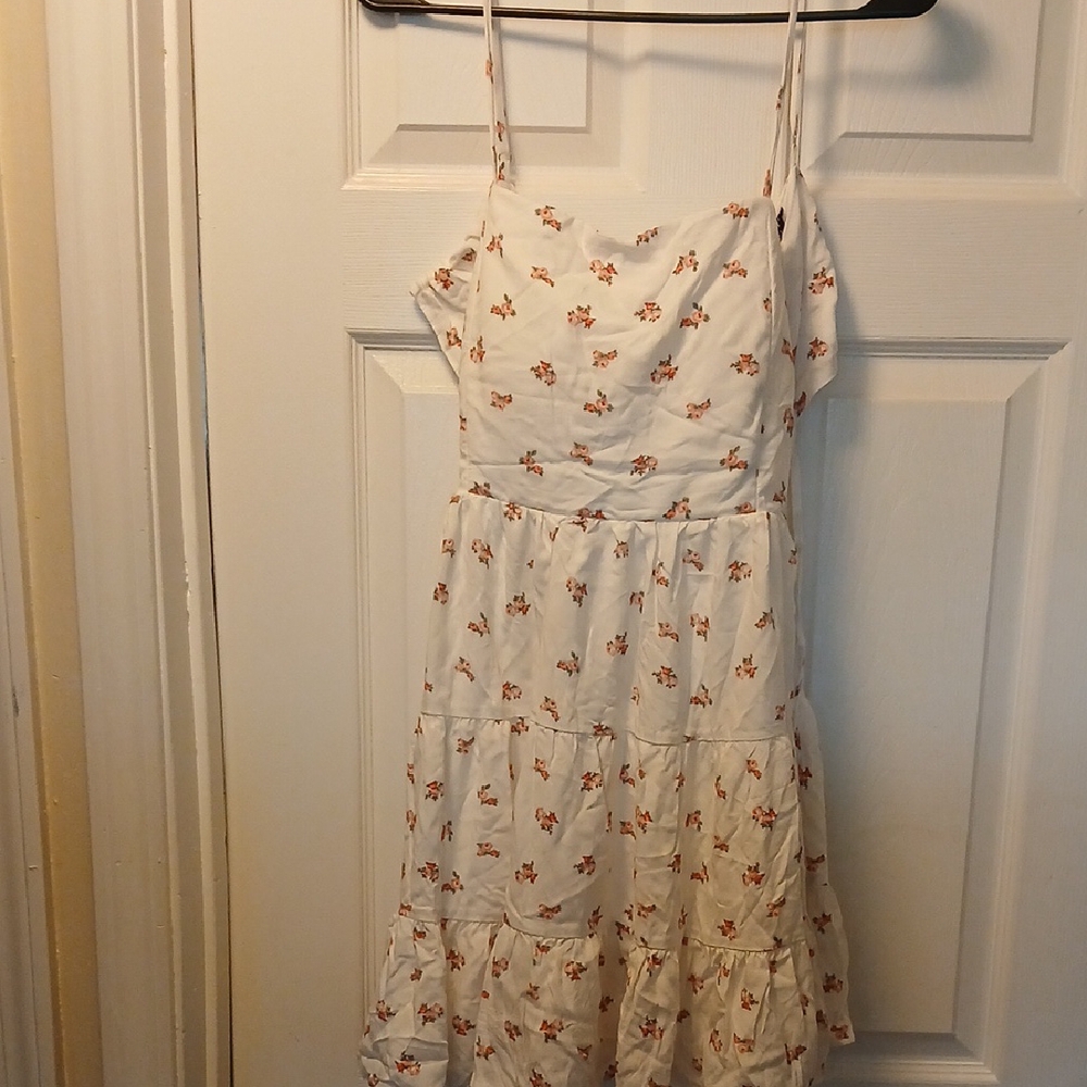 Streetwear Society White Ruffled Tiered Sundress